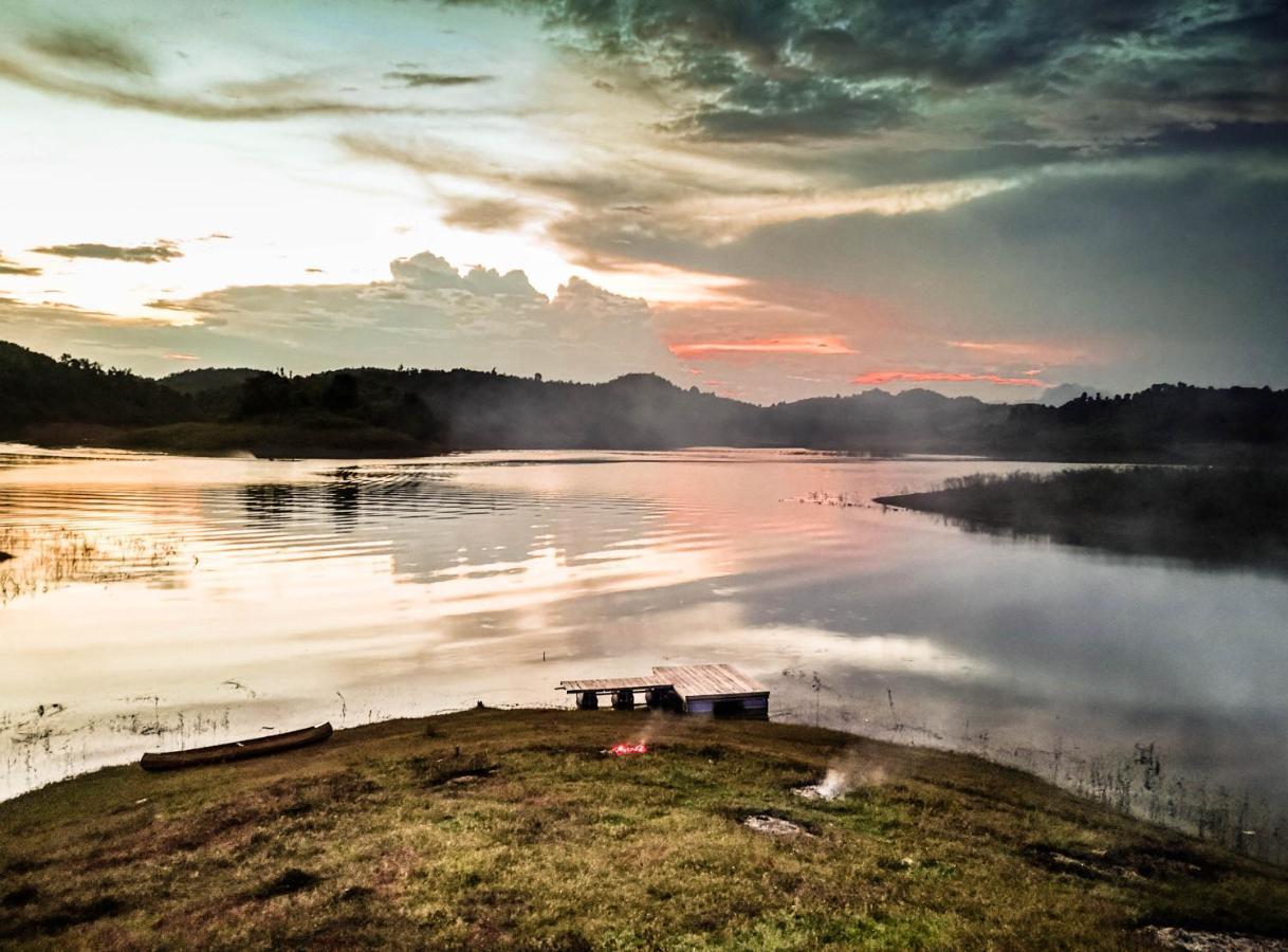 Sunset Nam Ngum resort Vang Vieng Exterior foto