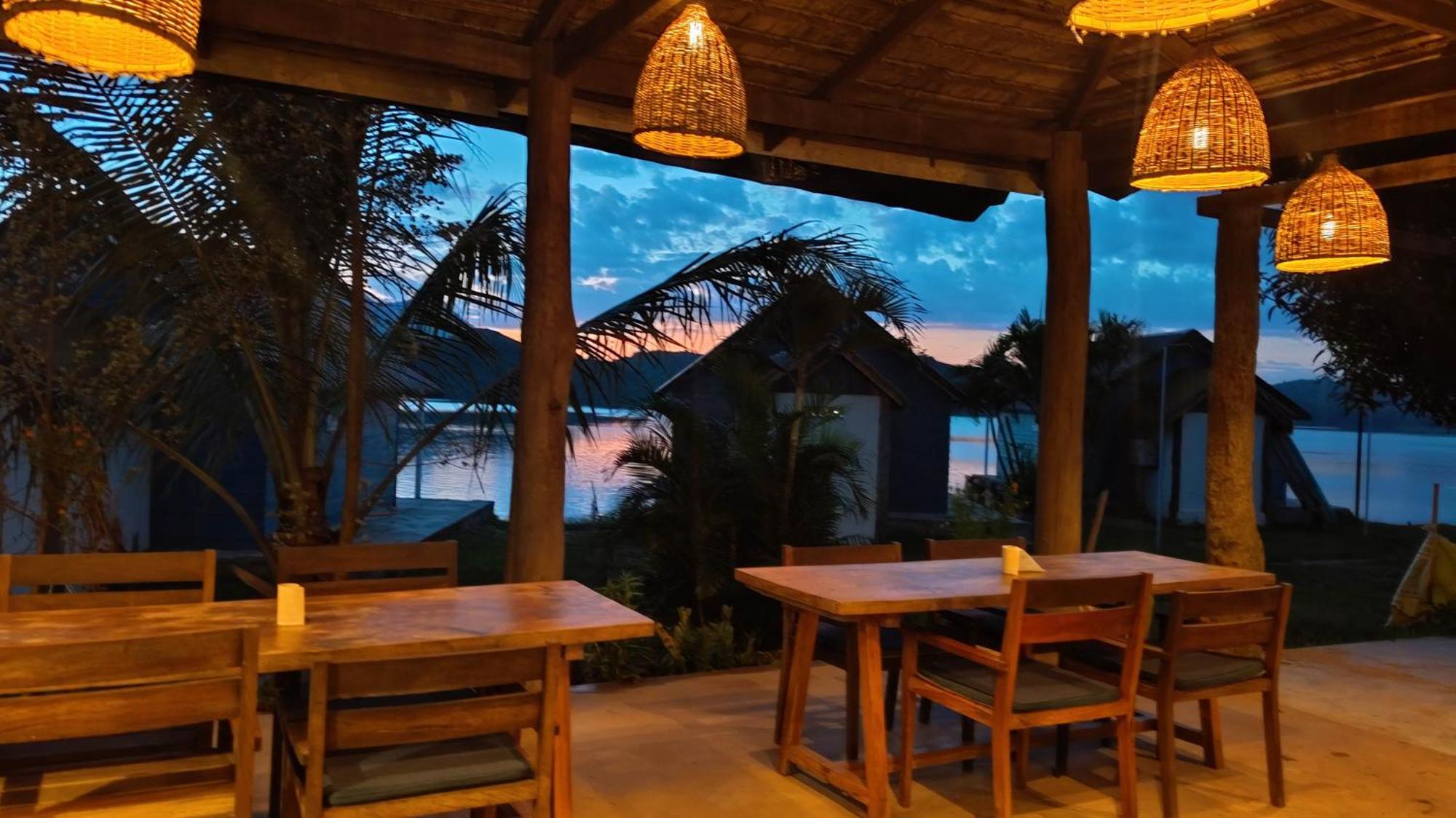 Sunset Nam Ngum resort Vang Vieng Exterior foto